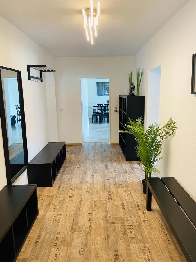 Generous Apartment I 7 Beds I 110 Sqm I Fast Internet פאדרבורן מראה חיצוני תמונה